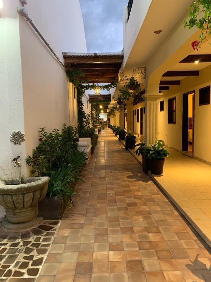 אנטיגואה גואטמלה Nico Hotel מראה חיצוני תמונה
